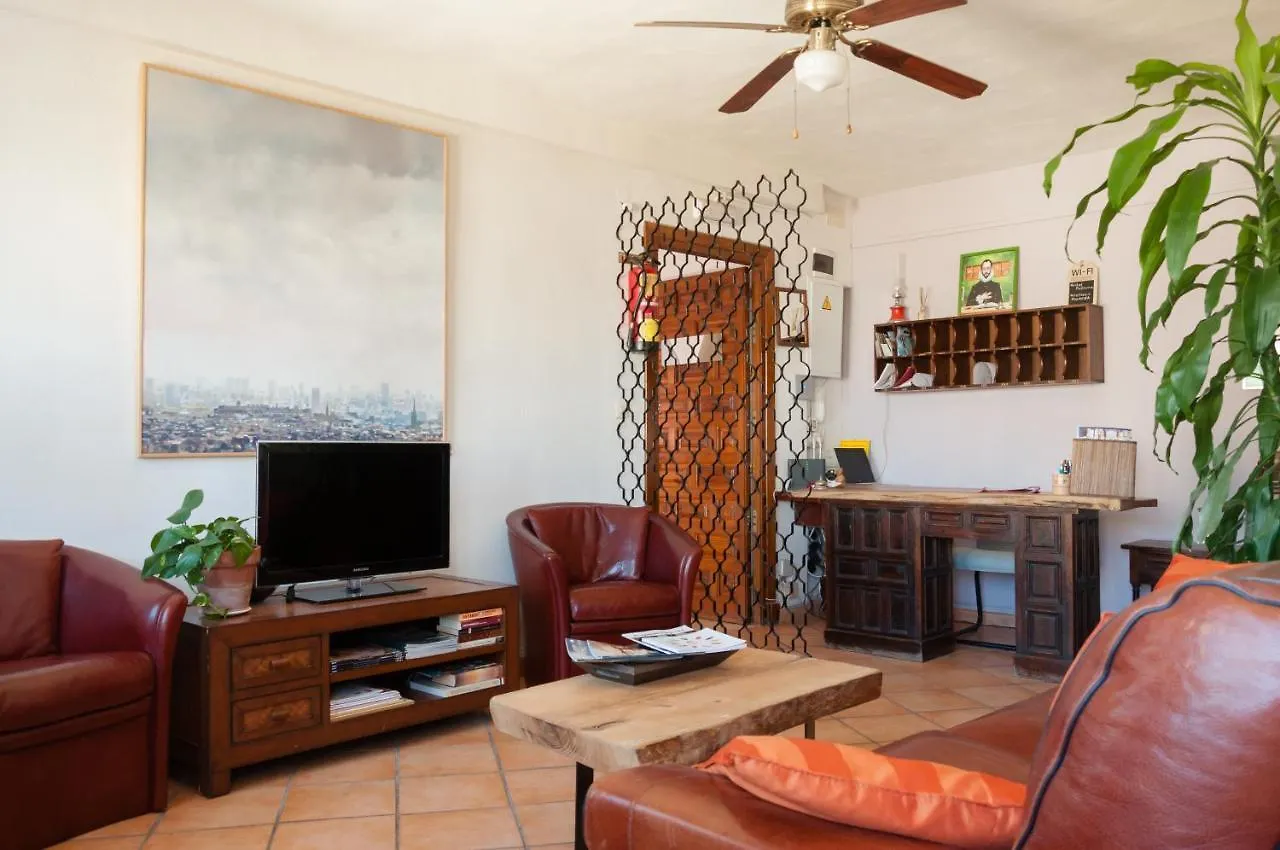 Guest house Hostal La Palmera Torremolinos