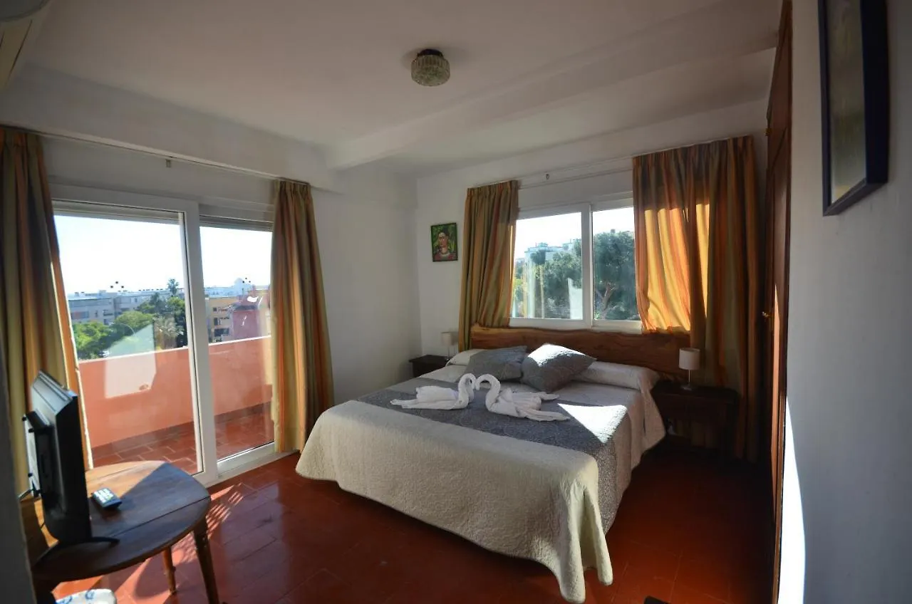 Pensjonat Hostal La Palmera Torremolinos