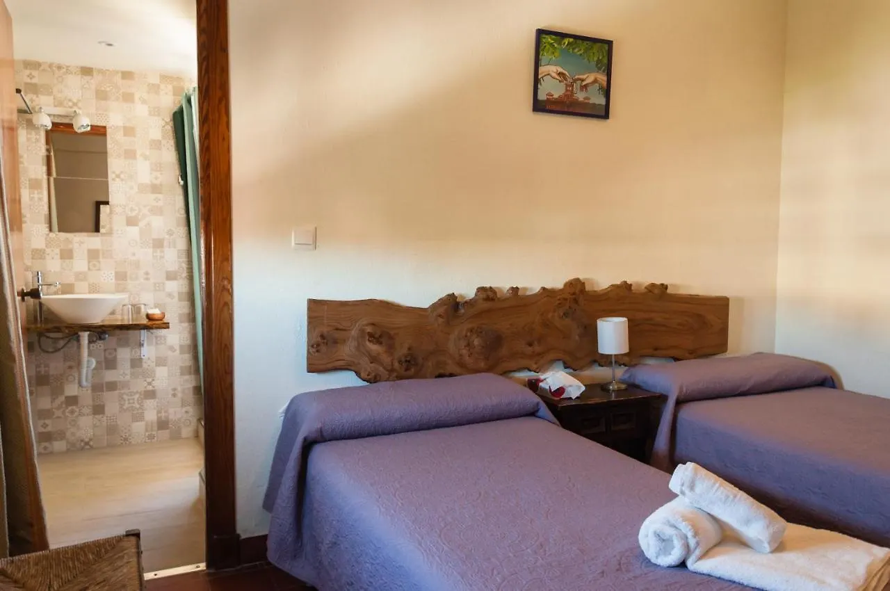 Hostal La Palmera Τορρεμολίνος