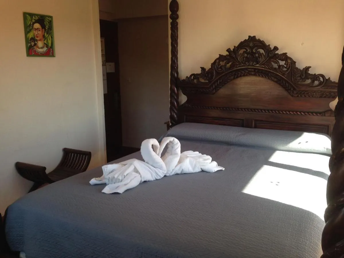 Πανσιόν Hostal La Palmera Τορρεμολίνος